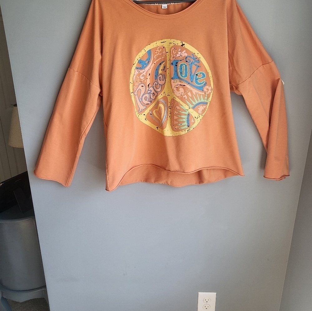 Orange "Peace Love" lightweight rolled edge sweatshirt